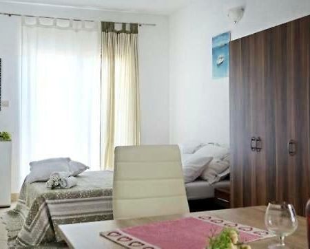 Apartmani Obala Poljica  Habitación foto